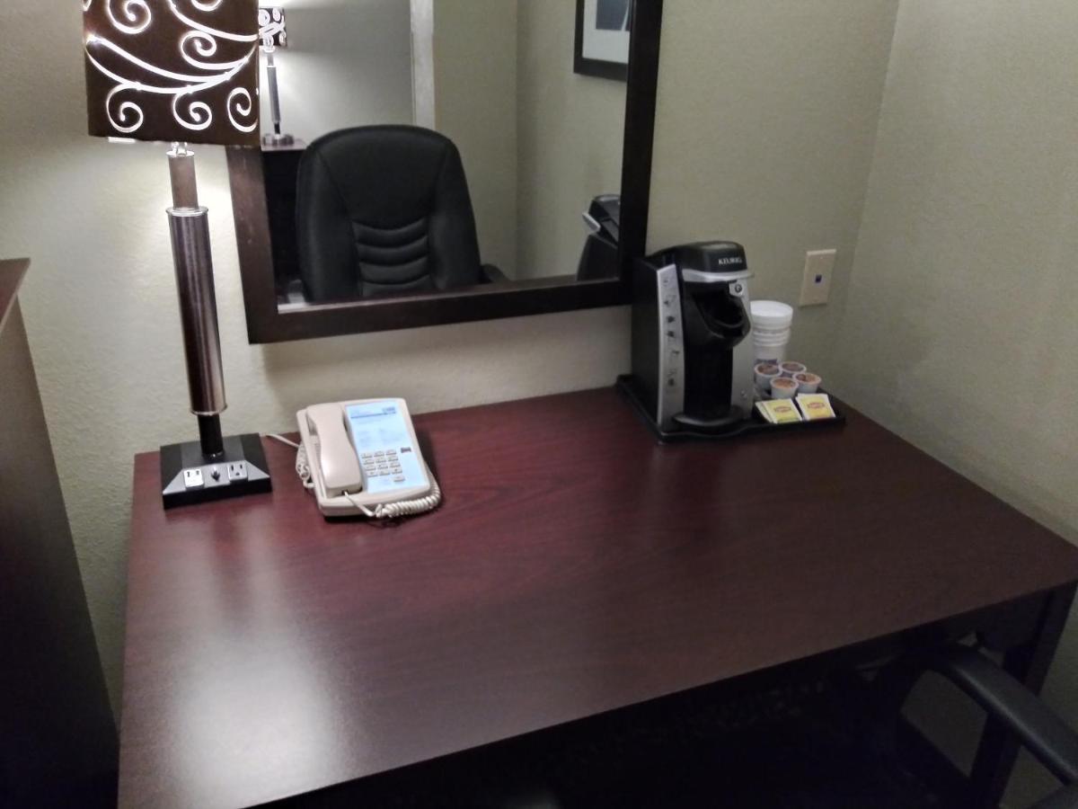 Holiday Inn Express Pittsburgh West - Greentree, An Ihg Hotel Crafton Экстерьер фото