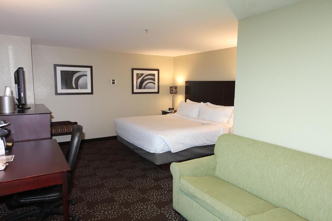 Holiday Inn Express Pittsburgh West - Greentree, An Ihg Hotel Crafton Экстерьер фото